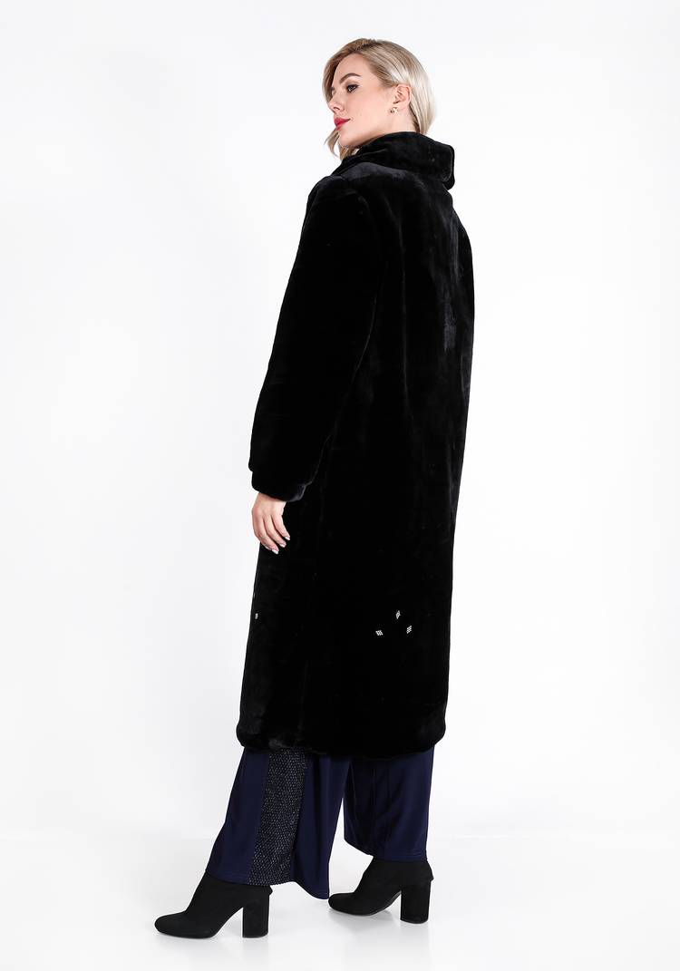 Шуба из эко-меха с отложным воротником шир.  750, рис. 7