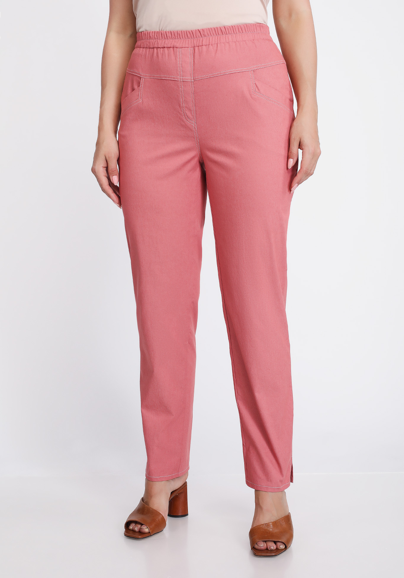 Брюки полуприлегающего силуэта