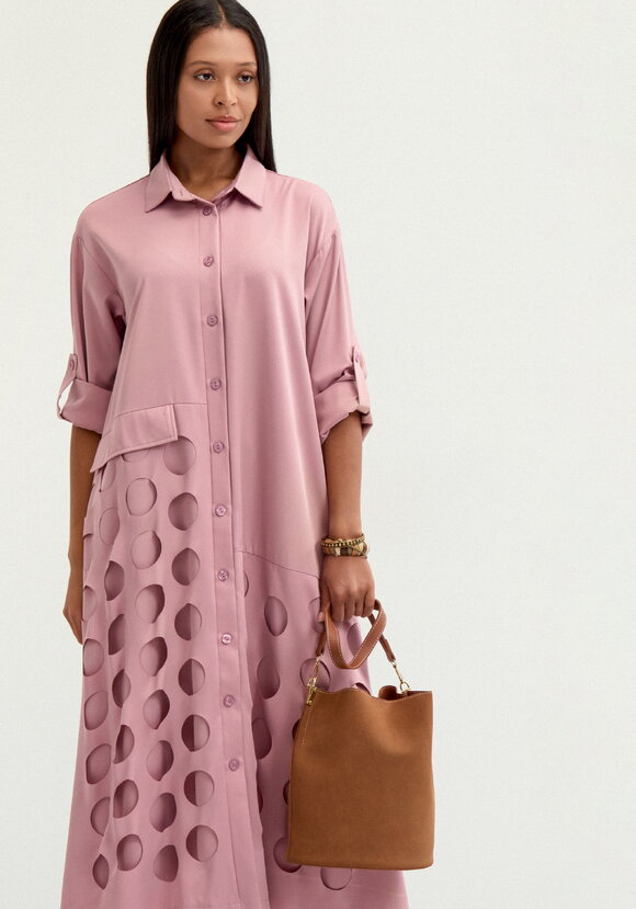 Платье А-силуэта с перфорацией шир.  580, рис. 32