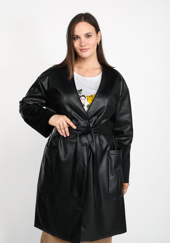 Плащ из экокожи на поясе шир.  580, рис. 9