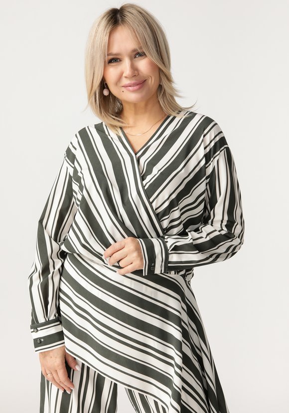 Блуза Приятный вечер шир.  580, рис. 1