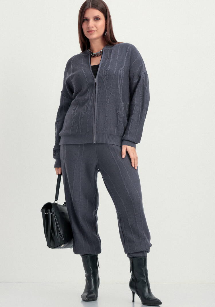 Бомбер с фактурным рисунком шир.  750, рис. 9