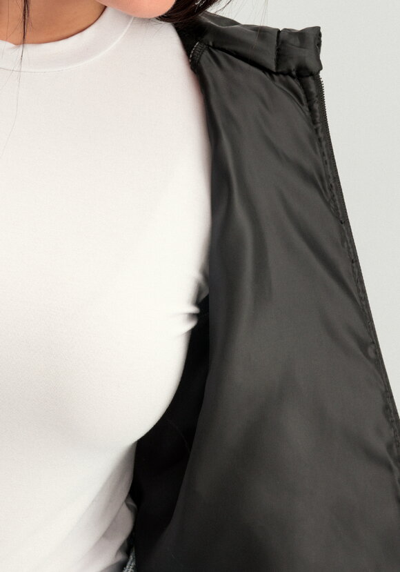 Толстовка с капюшоном и стежкой шир.  580, рис. 13