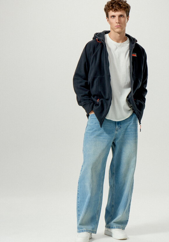 Толстовка с капюшоном и карманами на молнии шир.  580, рис. 15