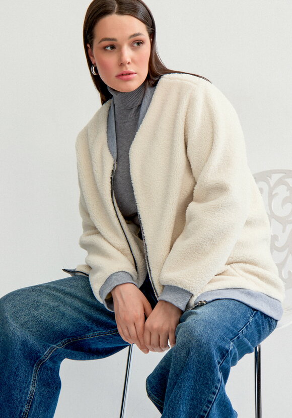 Бомбер на молнии в стиле тедди шир.  580, рис. 14