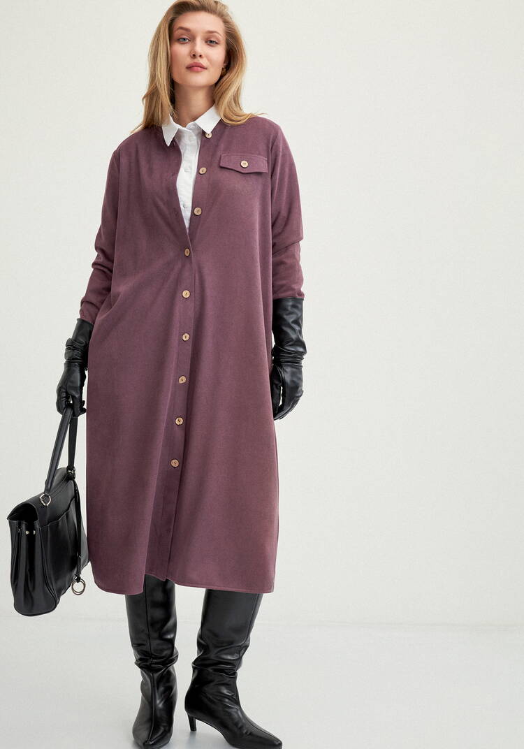 Платье-рубашка с плиссированной спинкой шир.  750, рис. 27