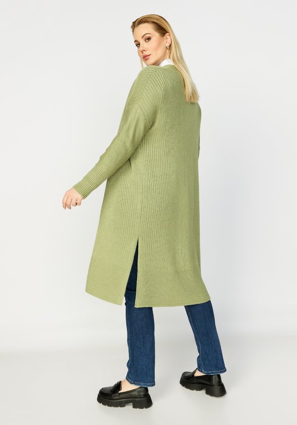 Кардиган с объёмным орнаментом шир.  580, рис. 15