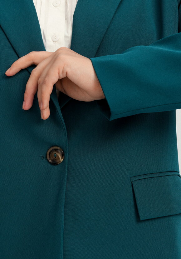 Пиджак однобортный на подкладке шир.  580, рис. 25