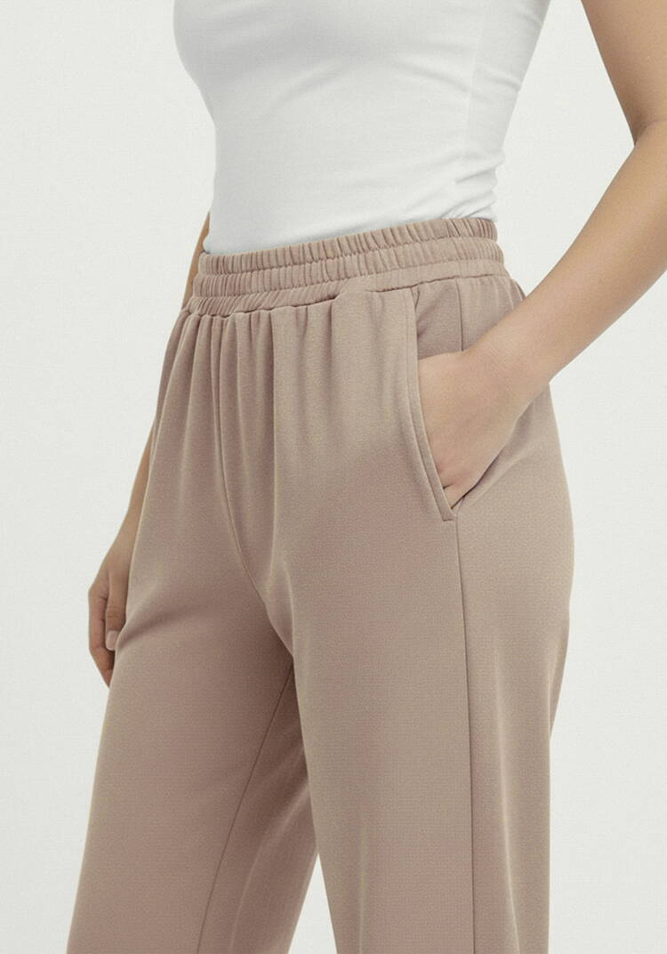 Брюки прямые трикотажные на резинке шир.  750, рис. 31