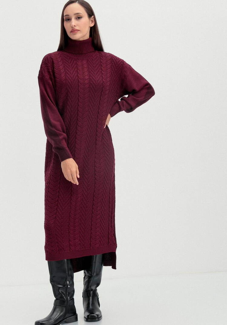 Платье двухцветное с фактурным рисунком шир.  750, рис. 18