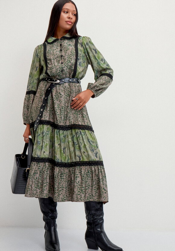 Платье с вставками кружева шир.  580, рис. 1