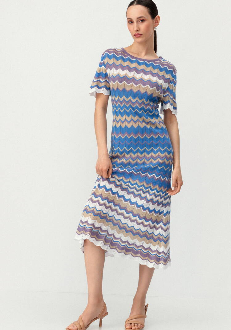 Платье с рисунком морской волны шир.  750, рис. 24