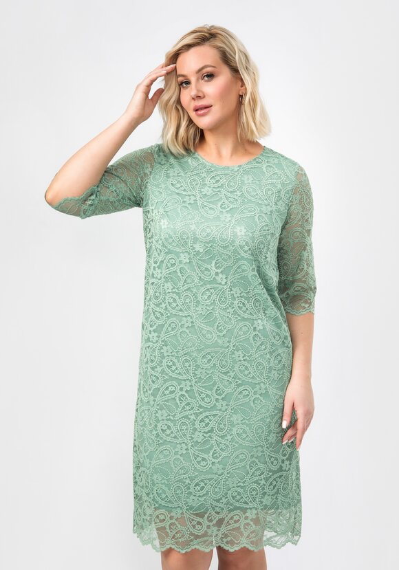 Платье из эластичного гипюра шир.  580, рис. 36