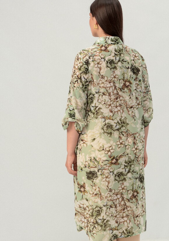Рубашка удлинённая с цветочным принтом шир.  580, рис. 36