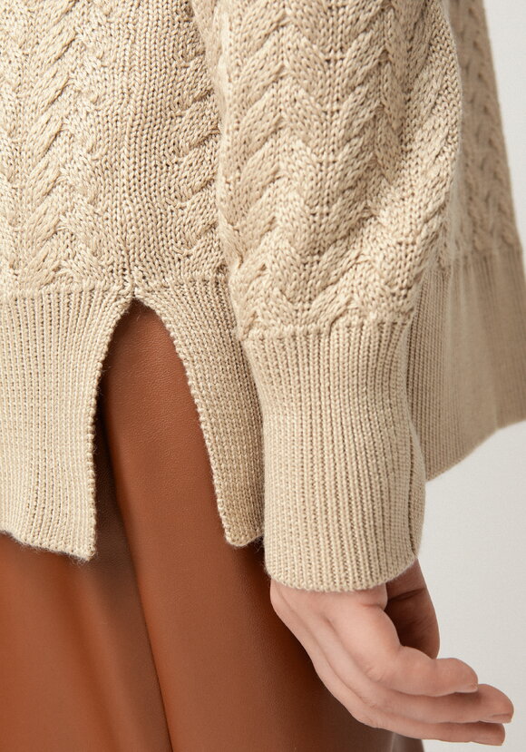 Свитер вязаный с косами и высоким горлом шир.  580, рис. 36