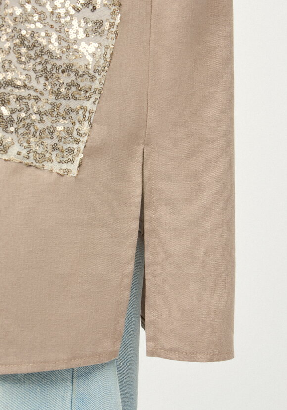 Блуза изо льна с паетками шир.  580, рис. 16