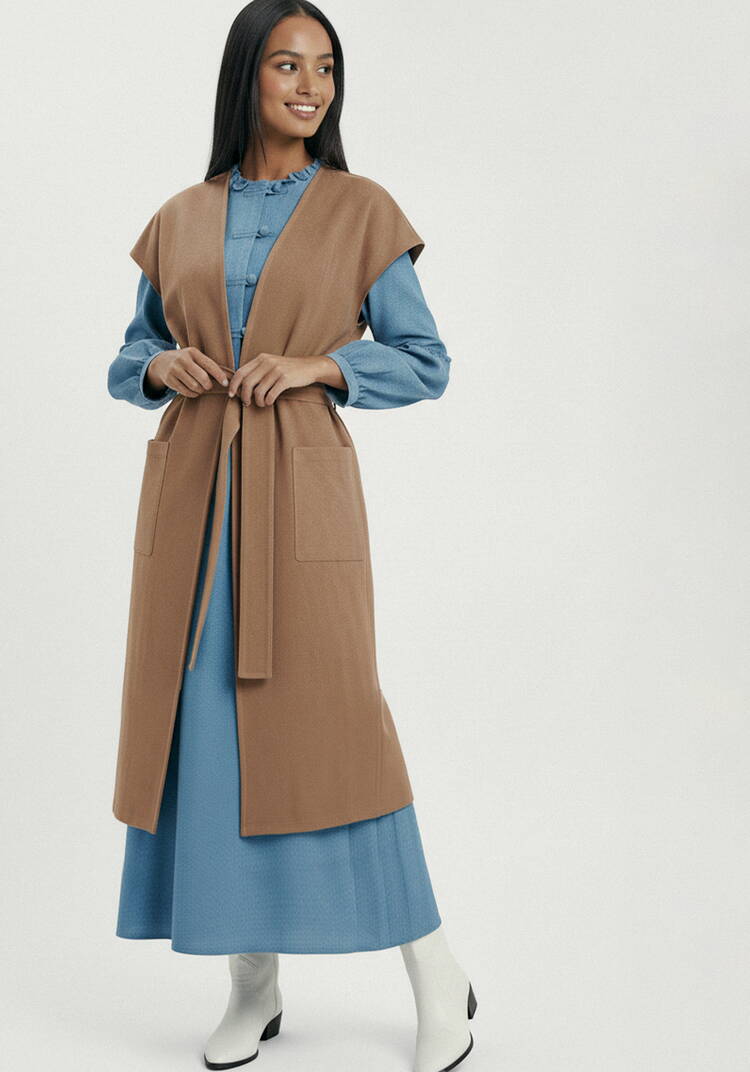 Жилет на запах со спущенным плечом шир.  750, рис. 28