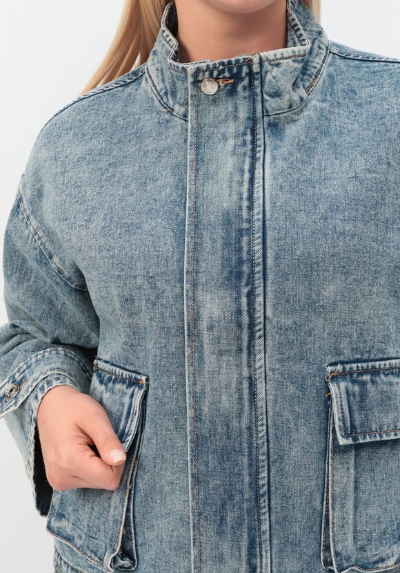 Джинсовая куртка Кейт шир.  580, рис. 10