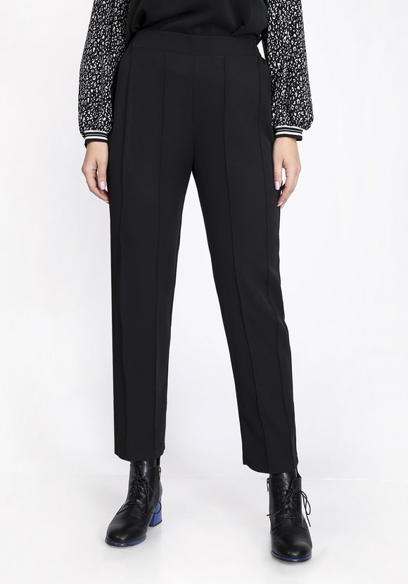 Брюки с декоративными отстрочками шир.  580, рис. 9