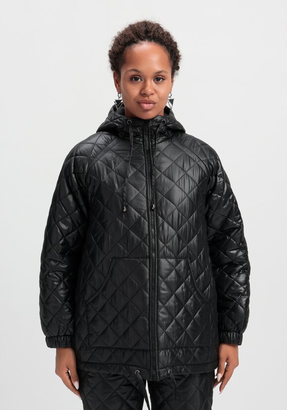 Куртка стёганая с капюшоном шир.  580, рис. 4