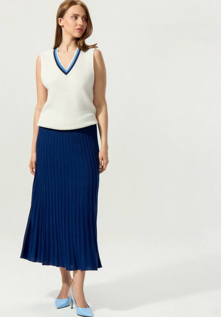 Юбка плиссе длины миди шир.  750, рис. 17