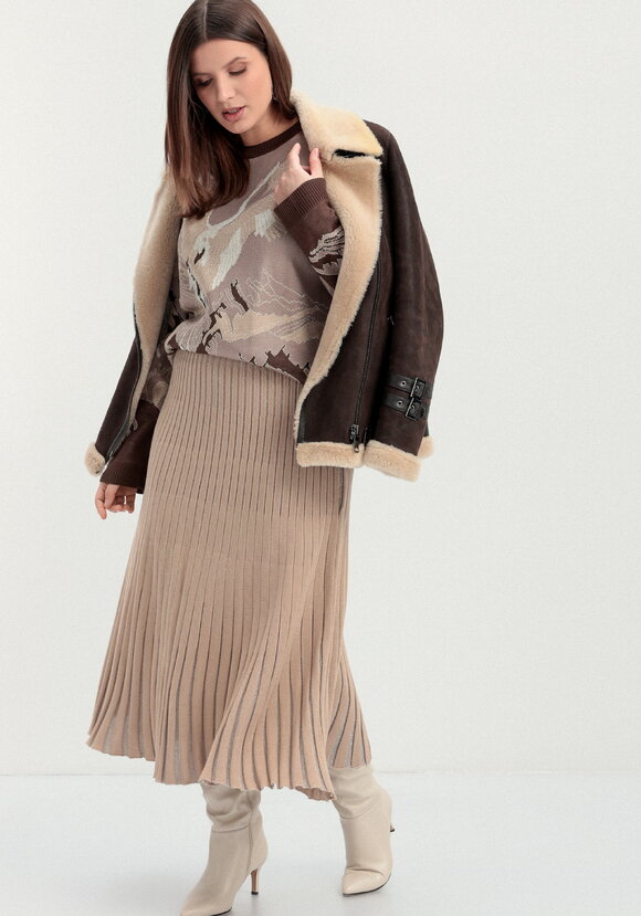 Юбка фактурная в вертикальную полоску шир.  580, рис. 11