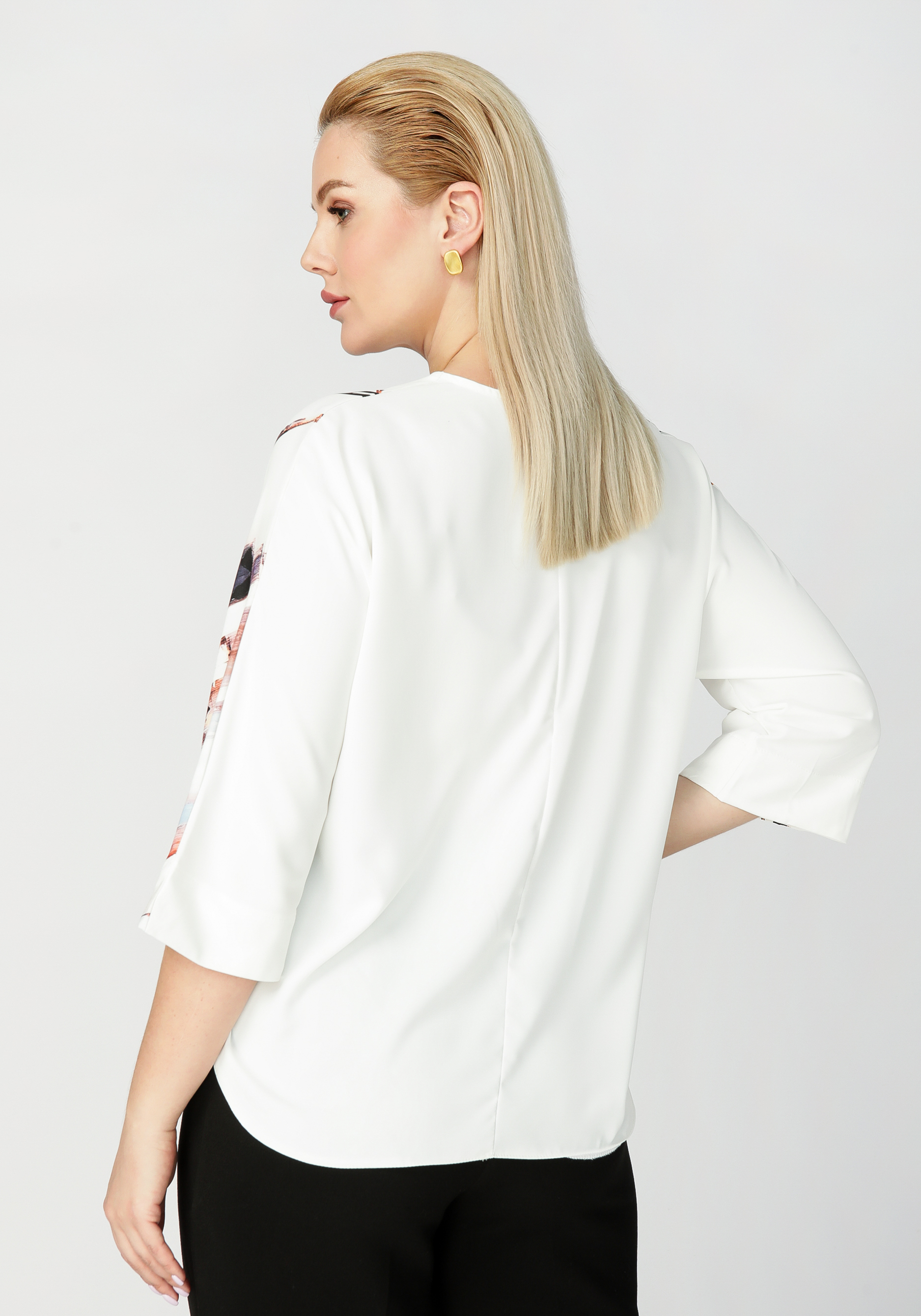 Блуза с принтом "Амелия", цвет белый, размер 56 - фото 2