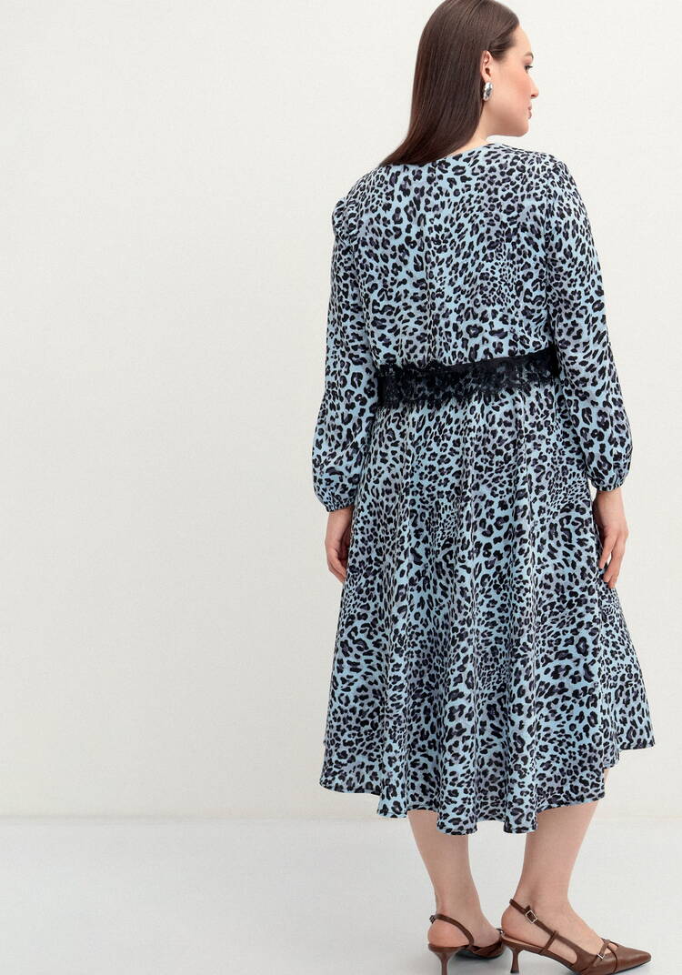 Платье из струящейся ткани с принтом леопард шир.  750, рис. 3