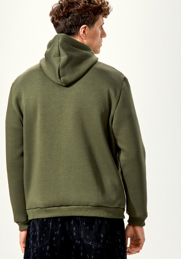 Толстовка с декоративной нашивкой на кармане шир.  580, рис. 12