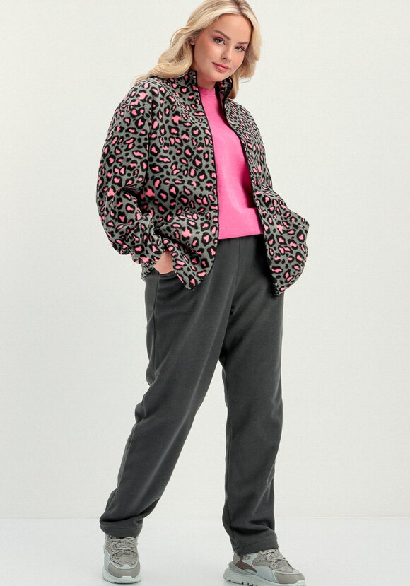 Брюки прямые из флиса на резинке шир.  580, рис. 15