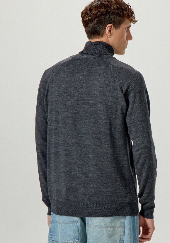 Свитер базовый с высоким воротом шир.  580, рис. 18