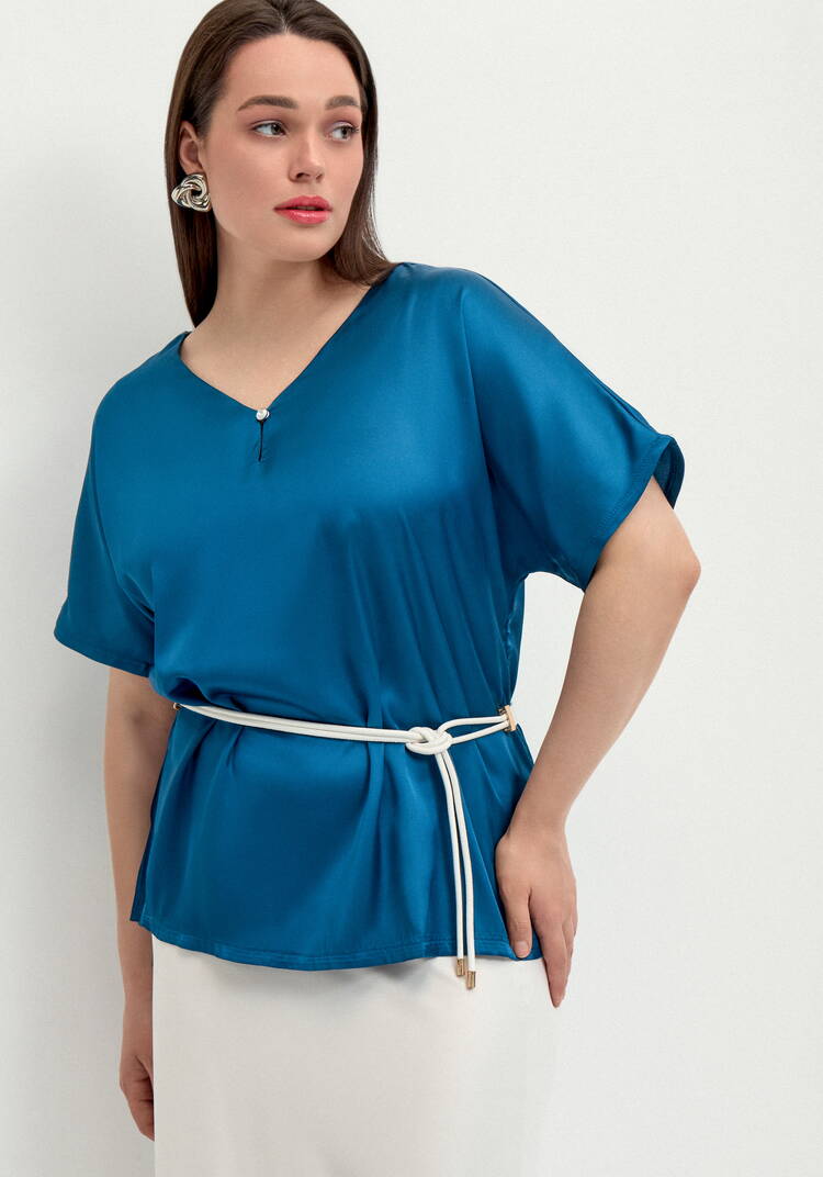 Блуза шелковая с V-образным вырезом шир.  750, рис. 15