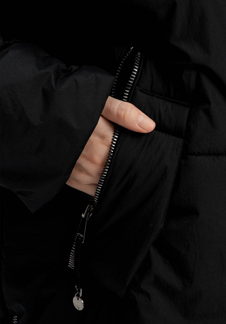 Пальто удлиненное с меховым капюшоном шир.  750, рис. 28