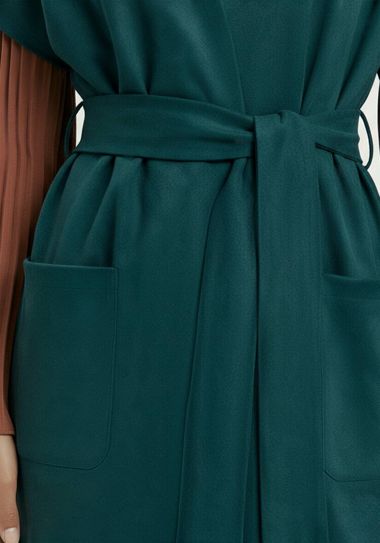 Жилет на запах со спущенным плечом шир.  750, рис. 23