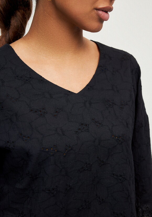 Блуза с кружевом Джулия шир.  580, рис. 13