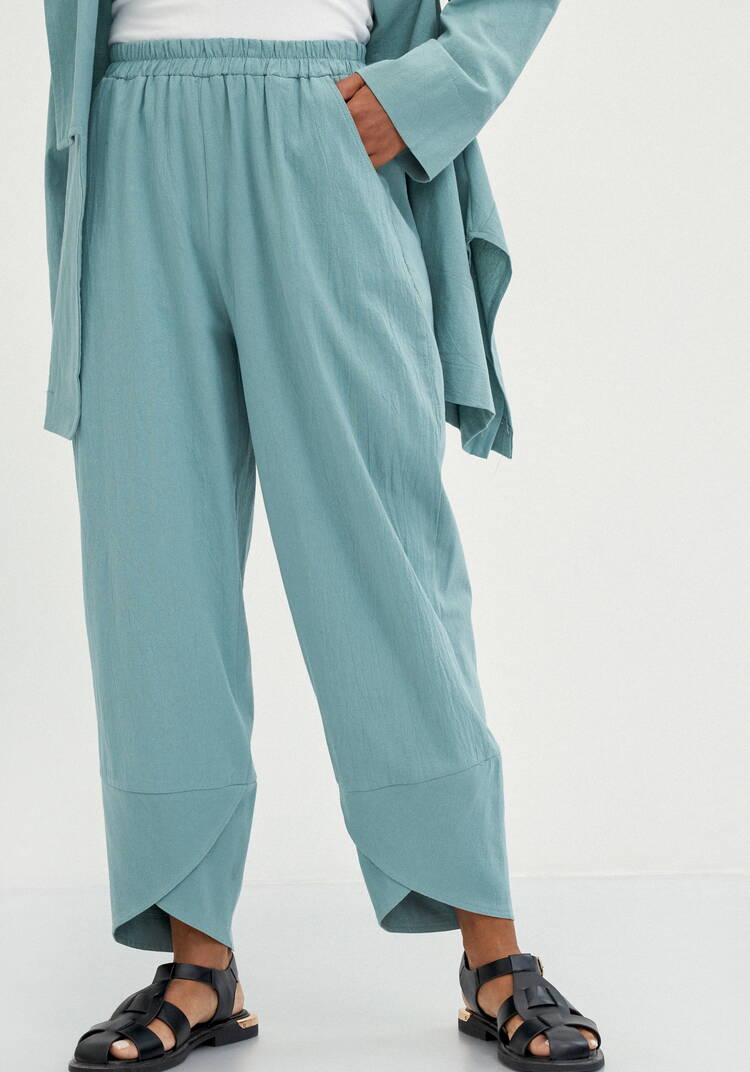 Брюки-тюльпан на резинке шир.  750, рис. 25