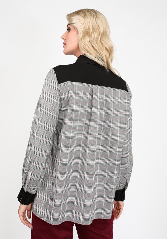 Рубашка в клетку с декоративным элементом шир.  580, рис. 7