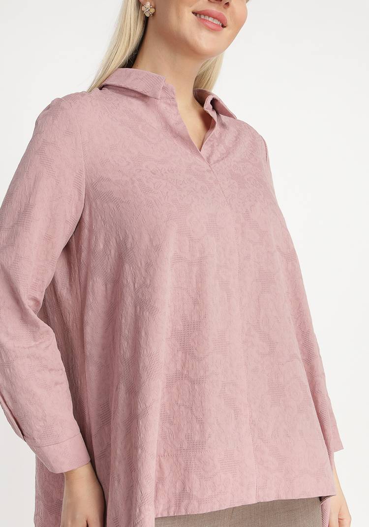 Блуза свободная с длинным рукавом на пуговице шир.  750, рис. 4