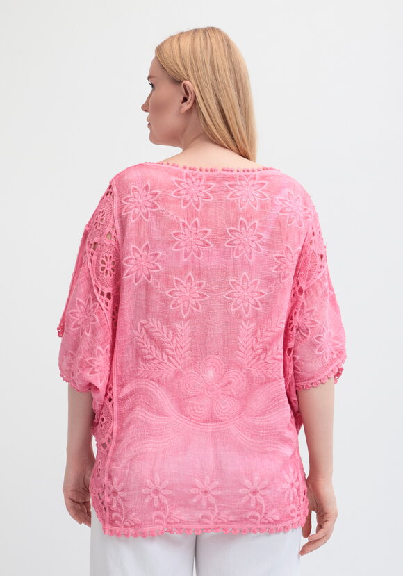 Блуза свободная с кружевным шитьем шир.  580, рис. 27