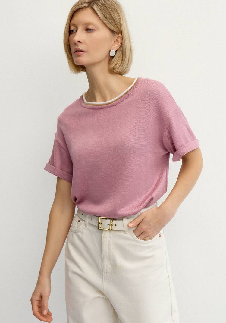 Футболка с отделкой по горловине шир.  750, рис. 27