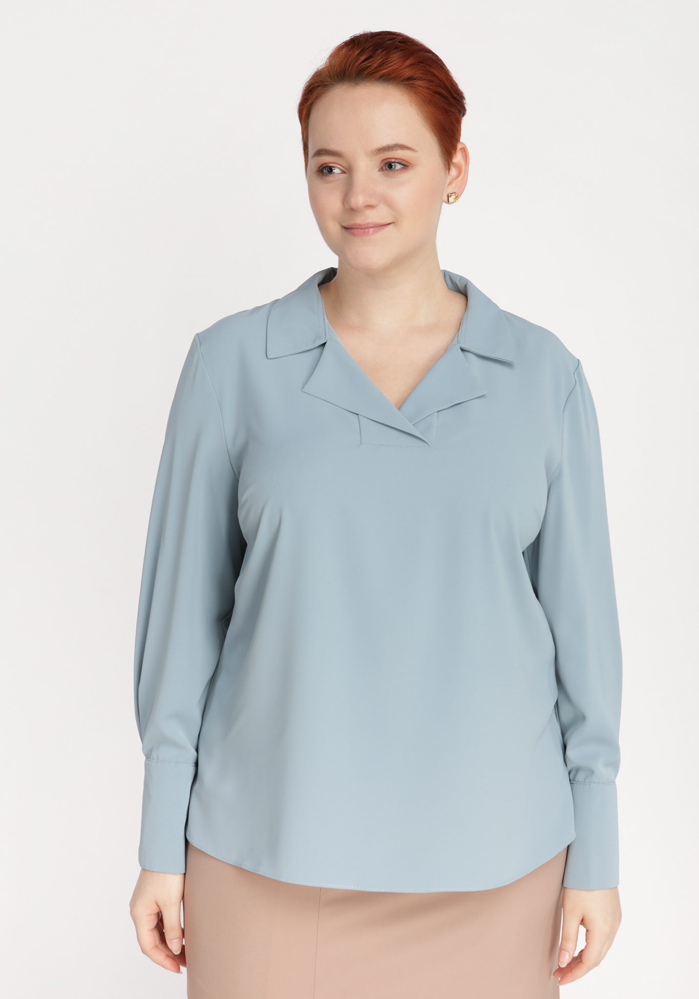 Блуза однотонная с воротником Polina Romanova, размер 48, цвет голубой - фото 1