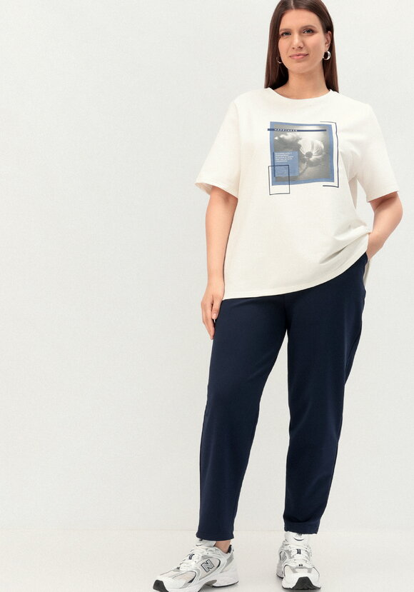 Комплект брючный с принтом на футболке шир.  580, рис. 8