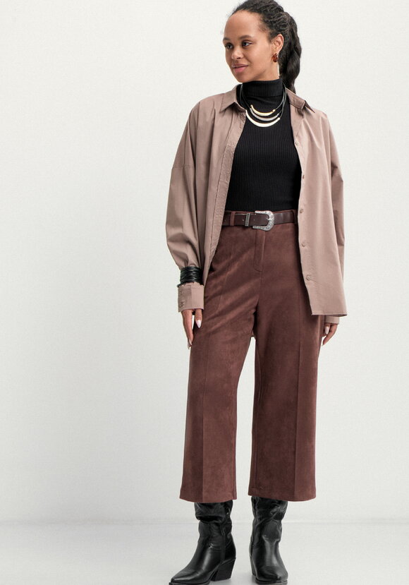 Брюки кюлоты из эко замши шир.  580, рис. 16