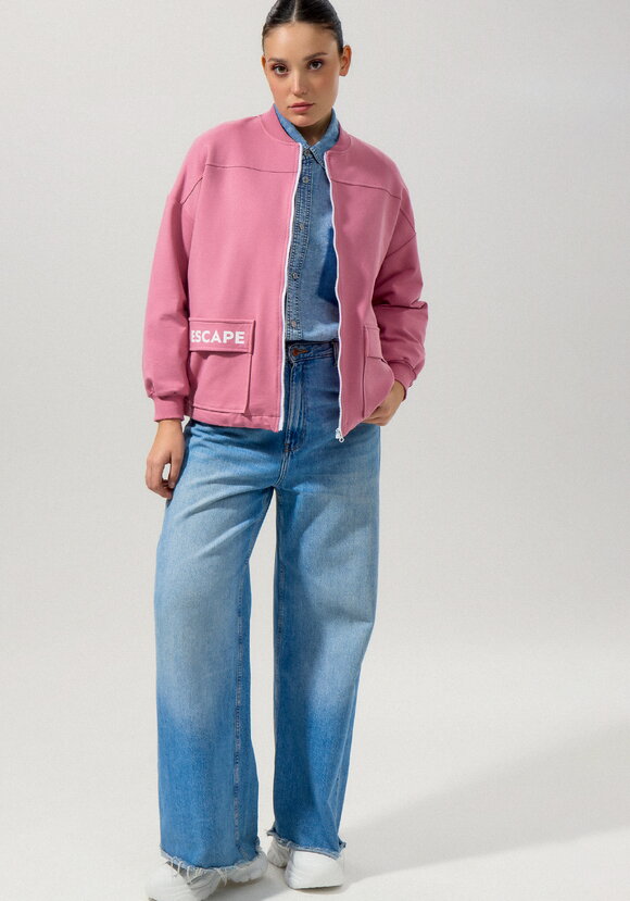 Бомбер с кулиской по низу шир.  580, рис. 20