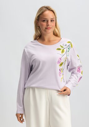 Лонгслив с вышивкой