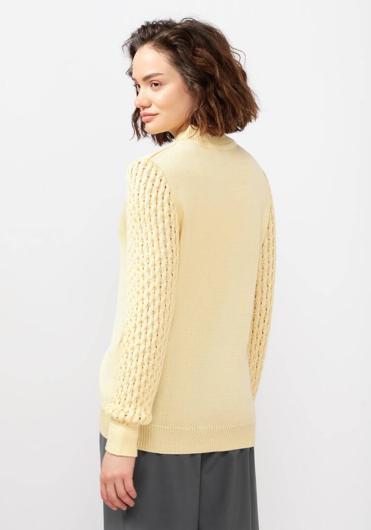 Джемпер с ажурными рукавами объемной вязки шир.  750, рис. 24