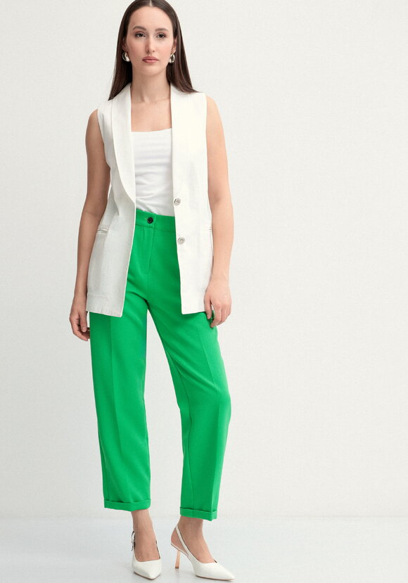 Жилет изо льна на пуговицах шир.  580, рис. 7