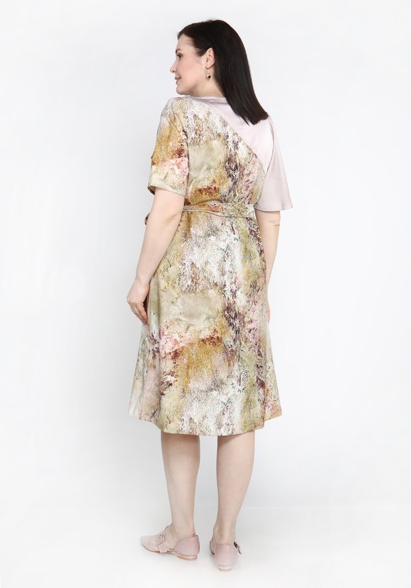 Платье прямого силуэта с круглым воротом шир.  580, рис. 9