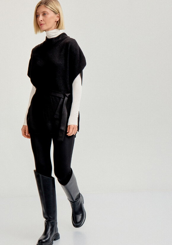 Джемпер-жилет с высоким горлом и поясом шир.  580, рис. 7