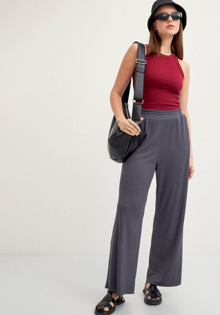 Брюки свободного кроя в рубчик шир.  750, рис. 16